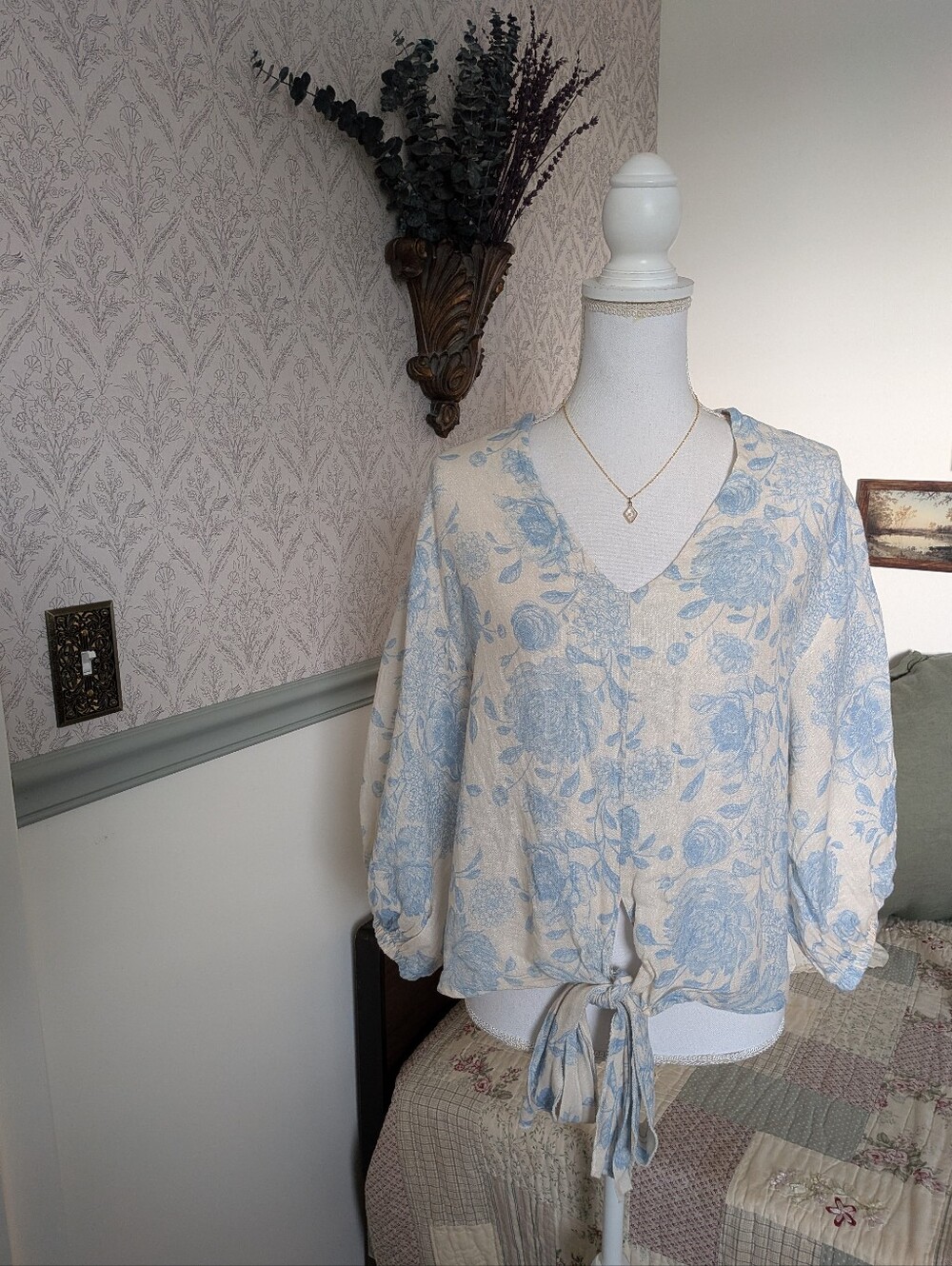Puro Lino Italy Blue Floral Linen Tie Front Cottage Blouse